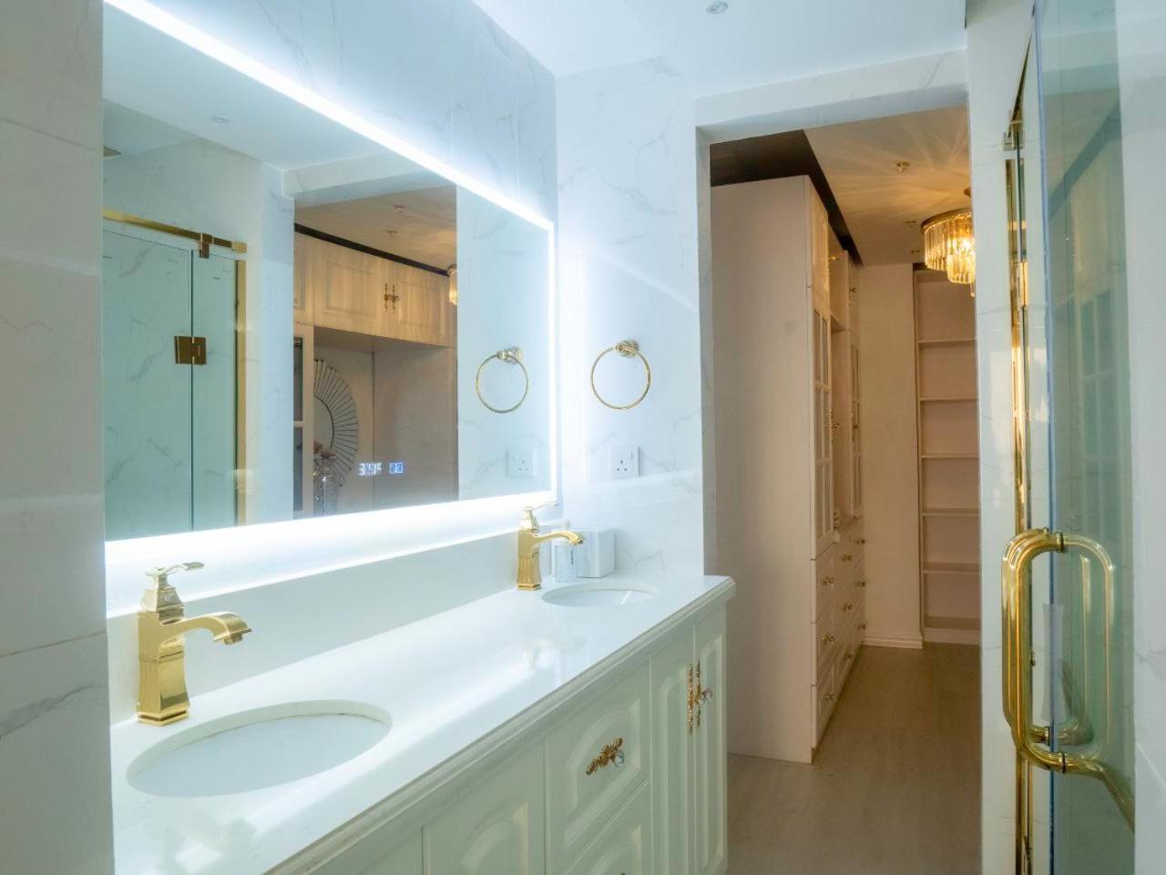 Beachfront Seaview Apartment Мале Экстерьер фото